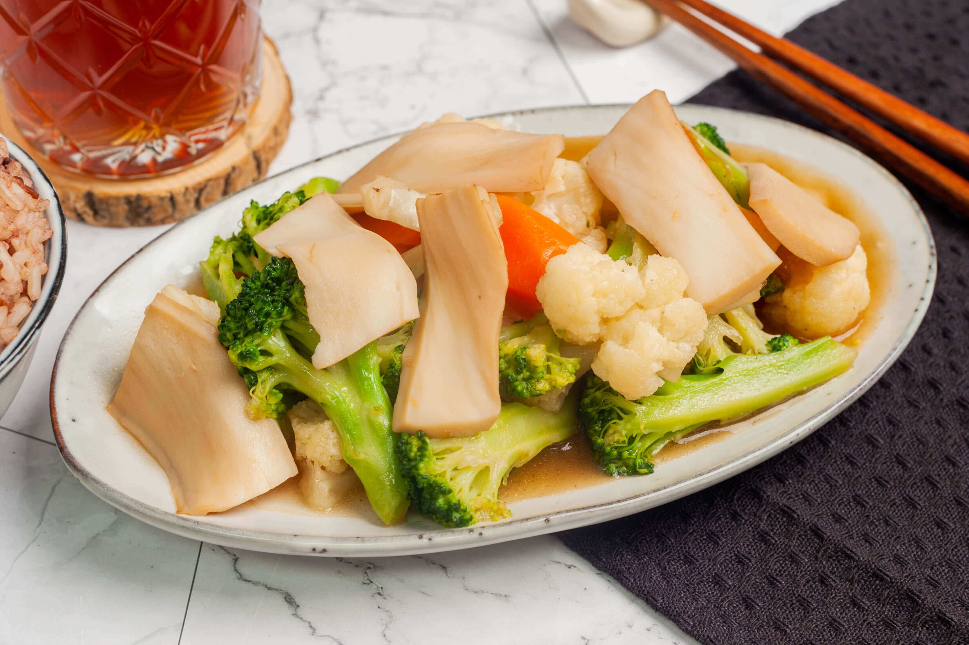 Stir-fried broccoli with scallop