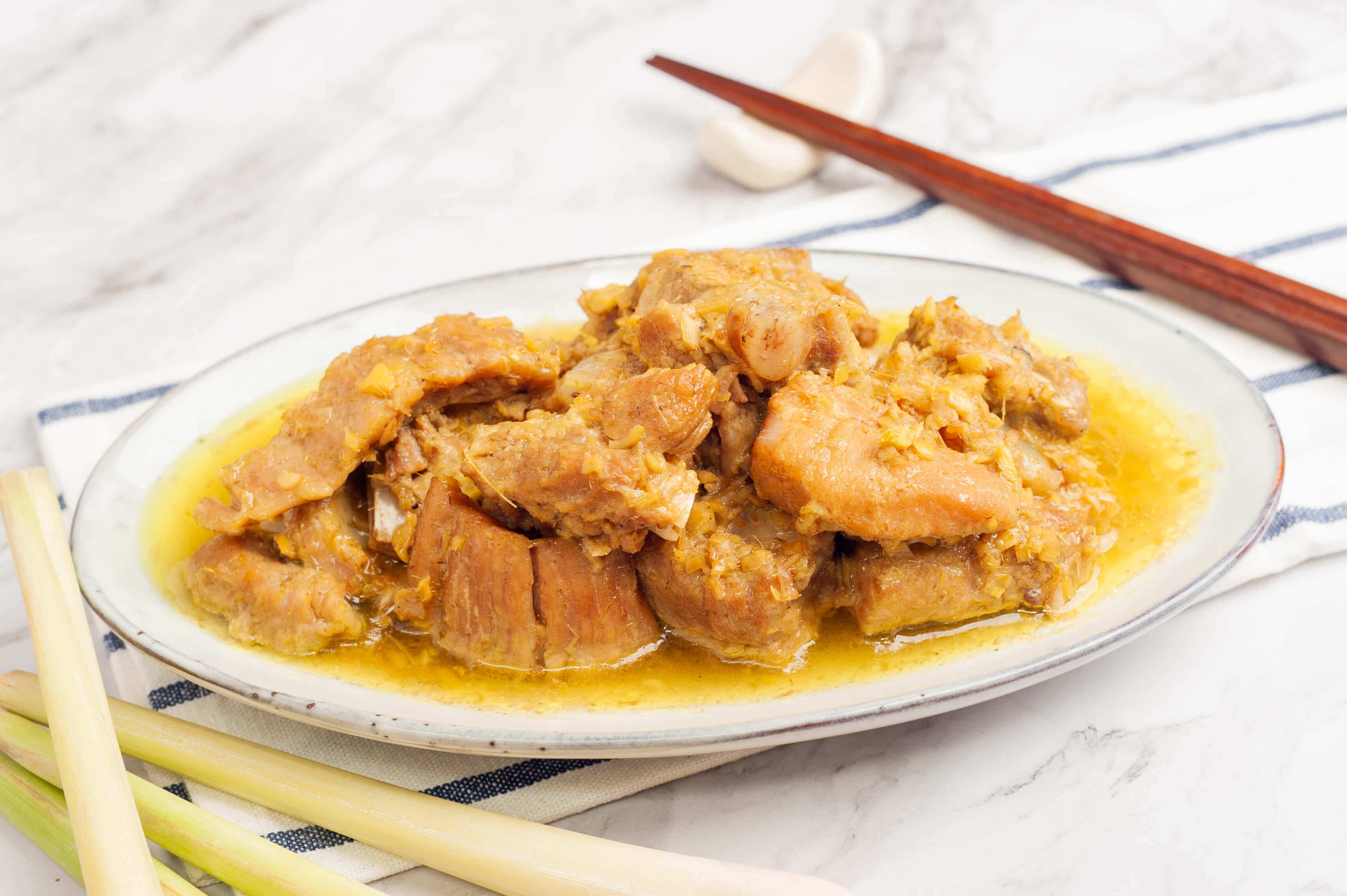 Braised pork ribs with lemongrass
