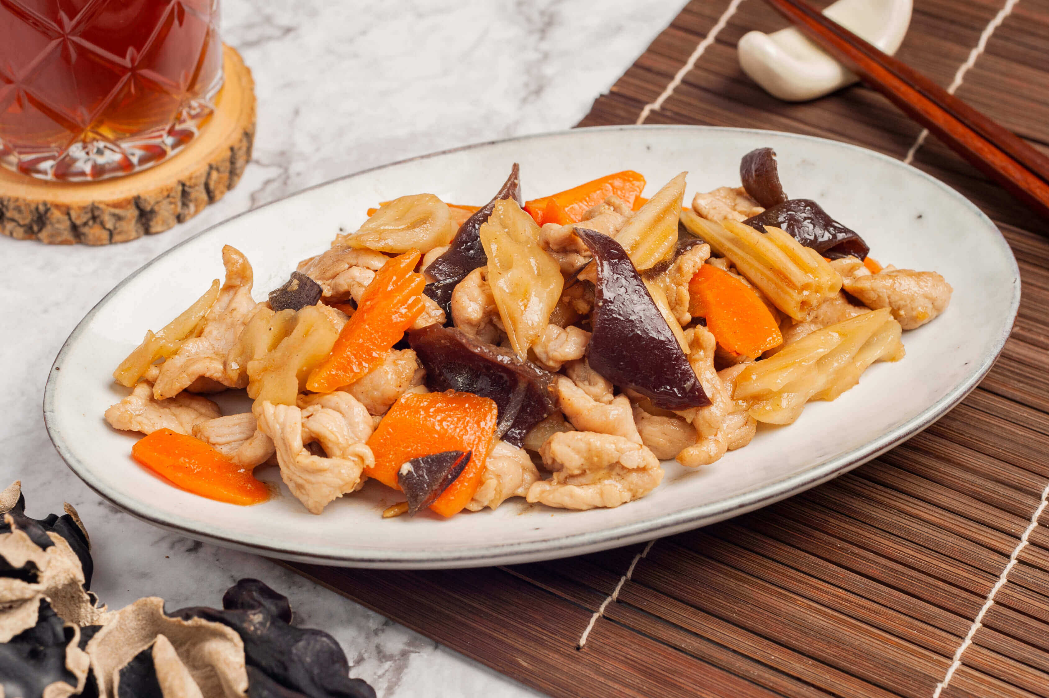 Stir Fry Pork with Lotus Root & Black Fungus