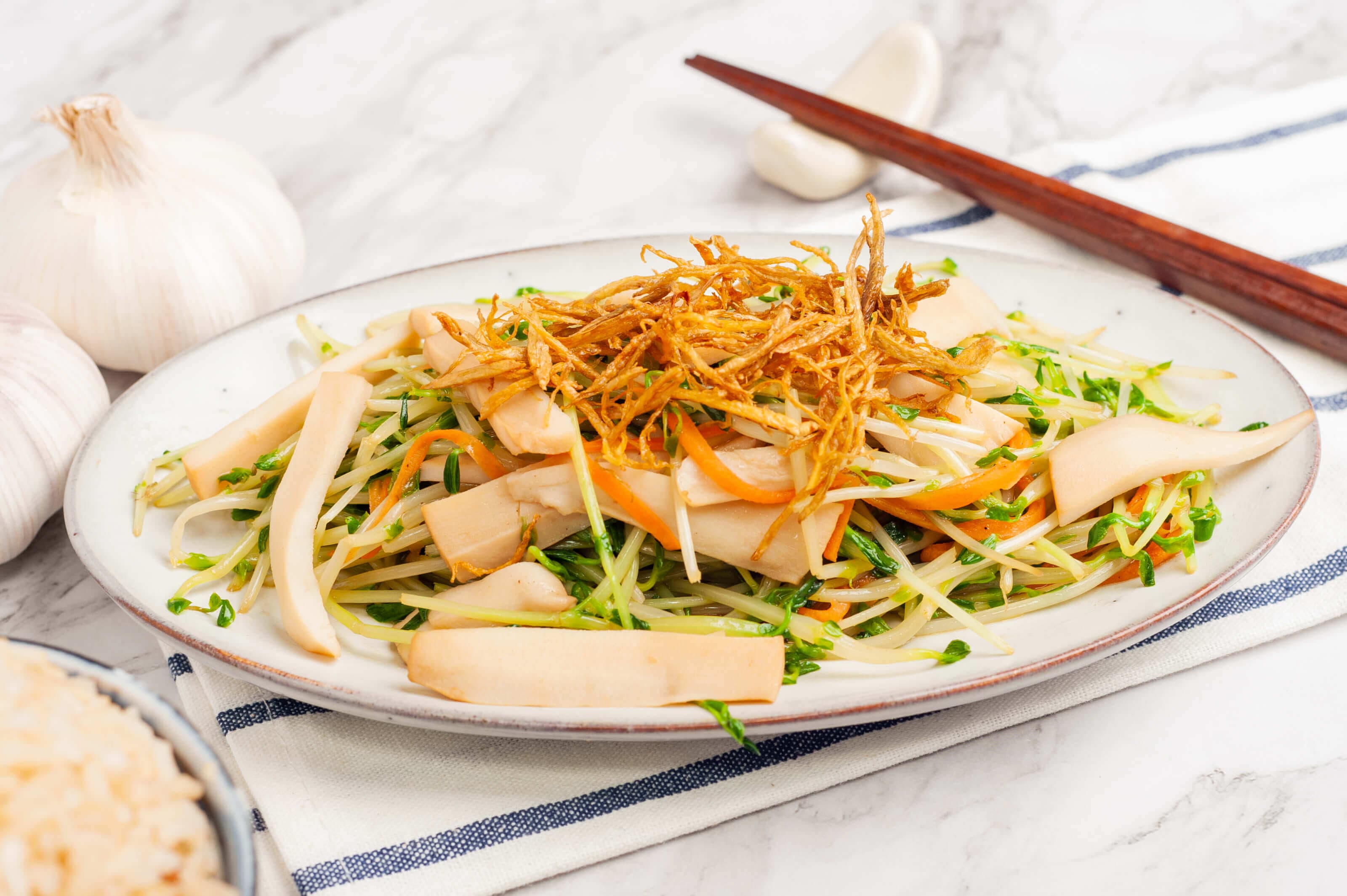 Stir Fried Dou Miao with Scallop