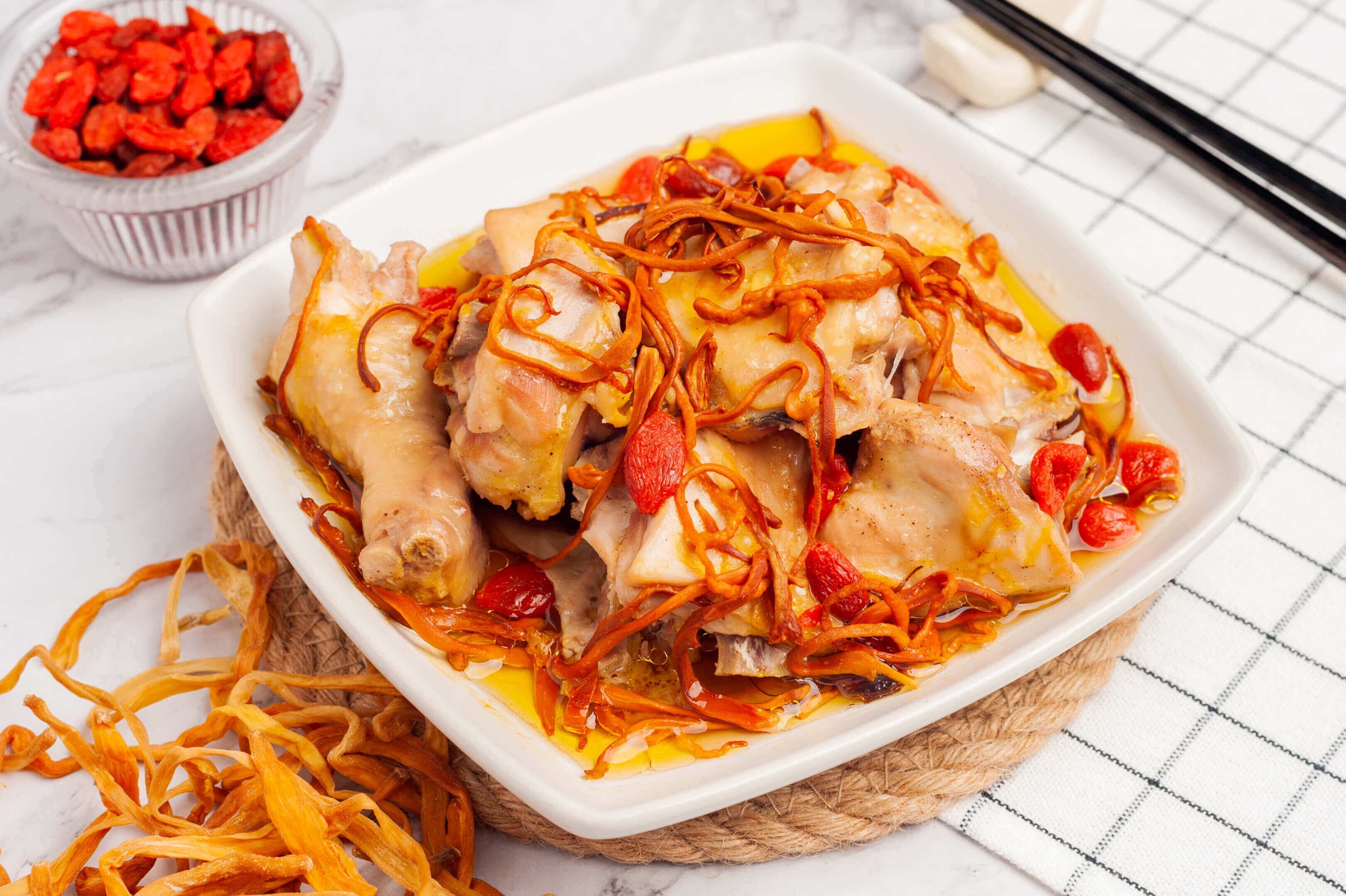 Steam Chicken with Cordyceps Flower and Gojiberry with DOM