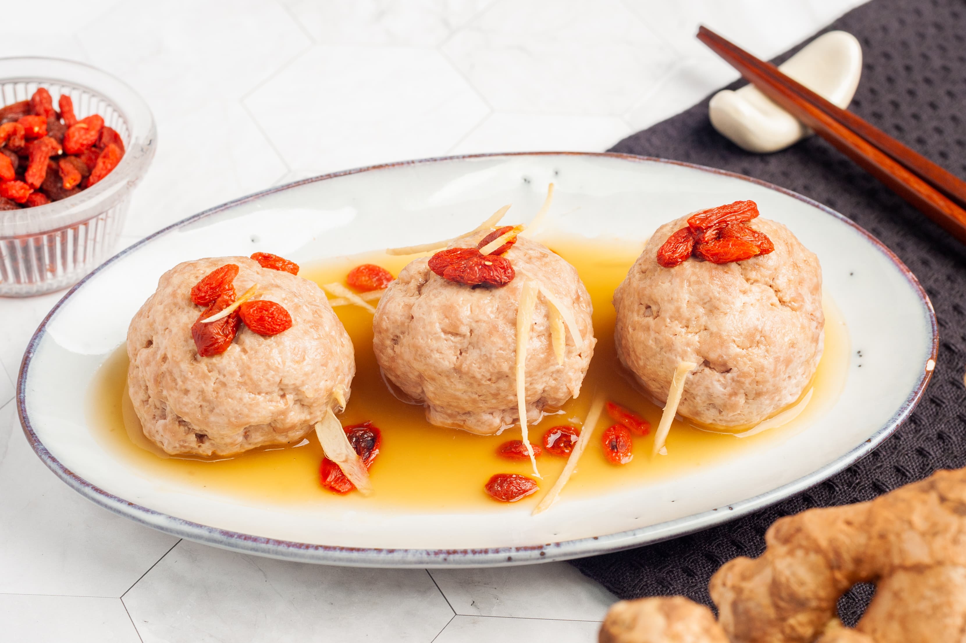 Braised Lion's Head (Pork Ball)