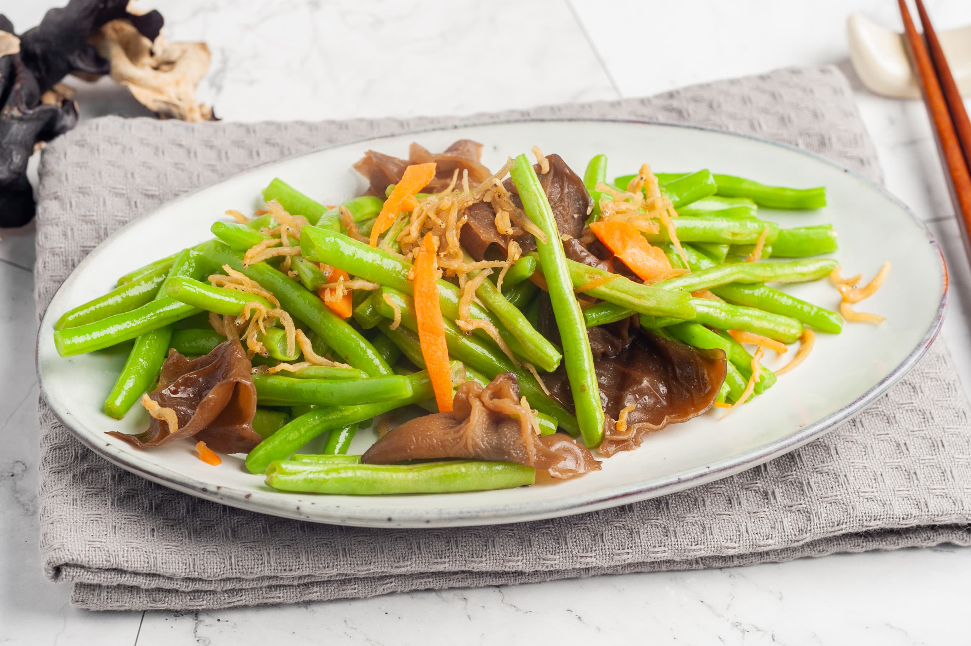 Stir Fry Long Bean with Black Fungus