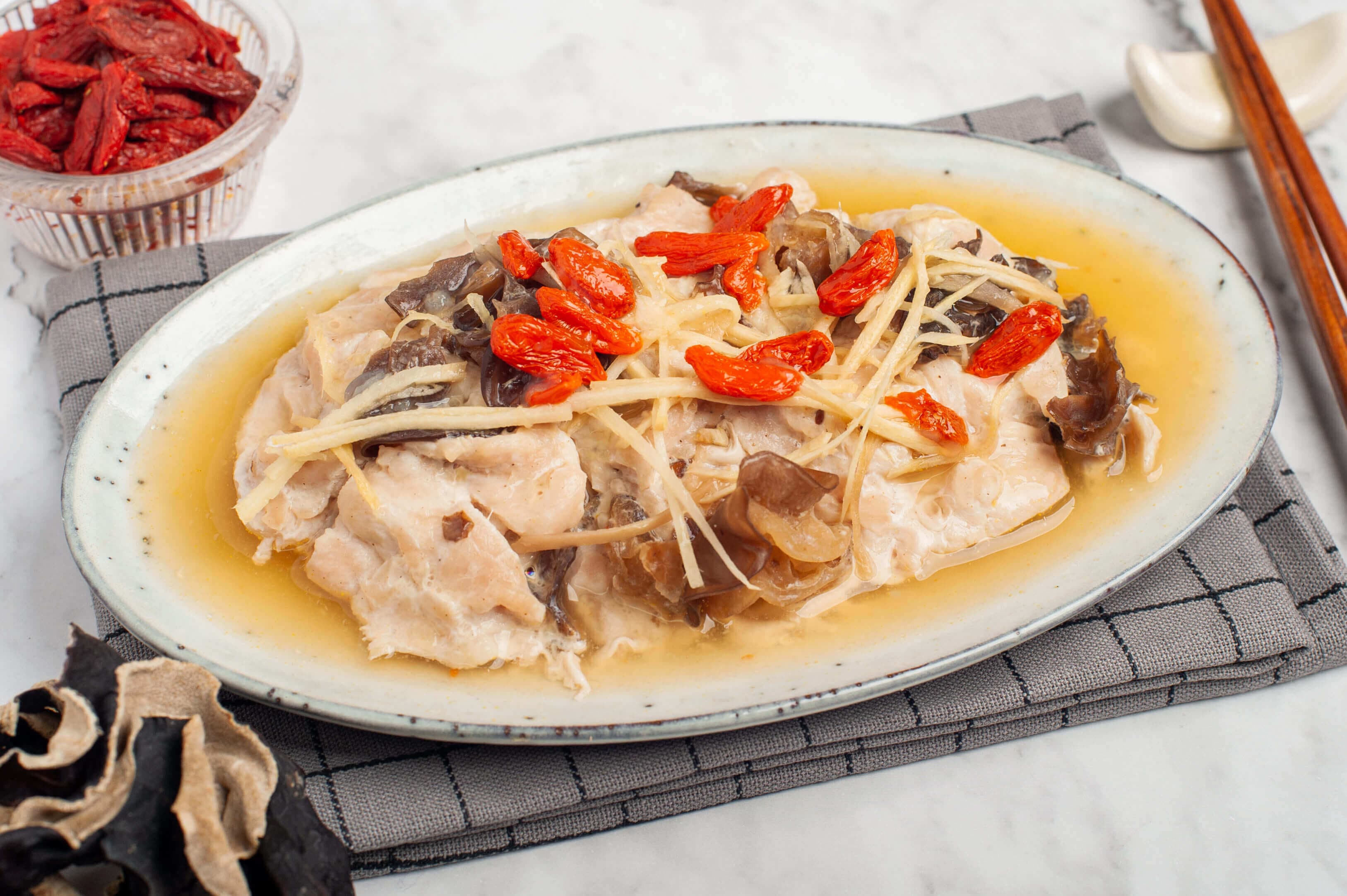 Steam Pork with Black Fungus & Ginger