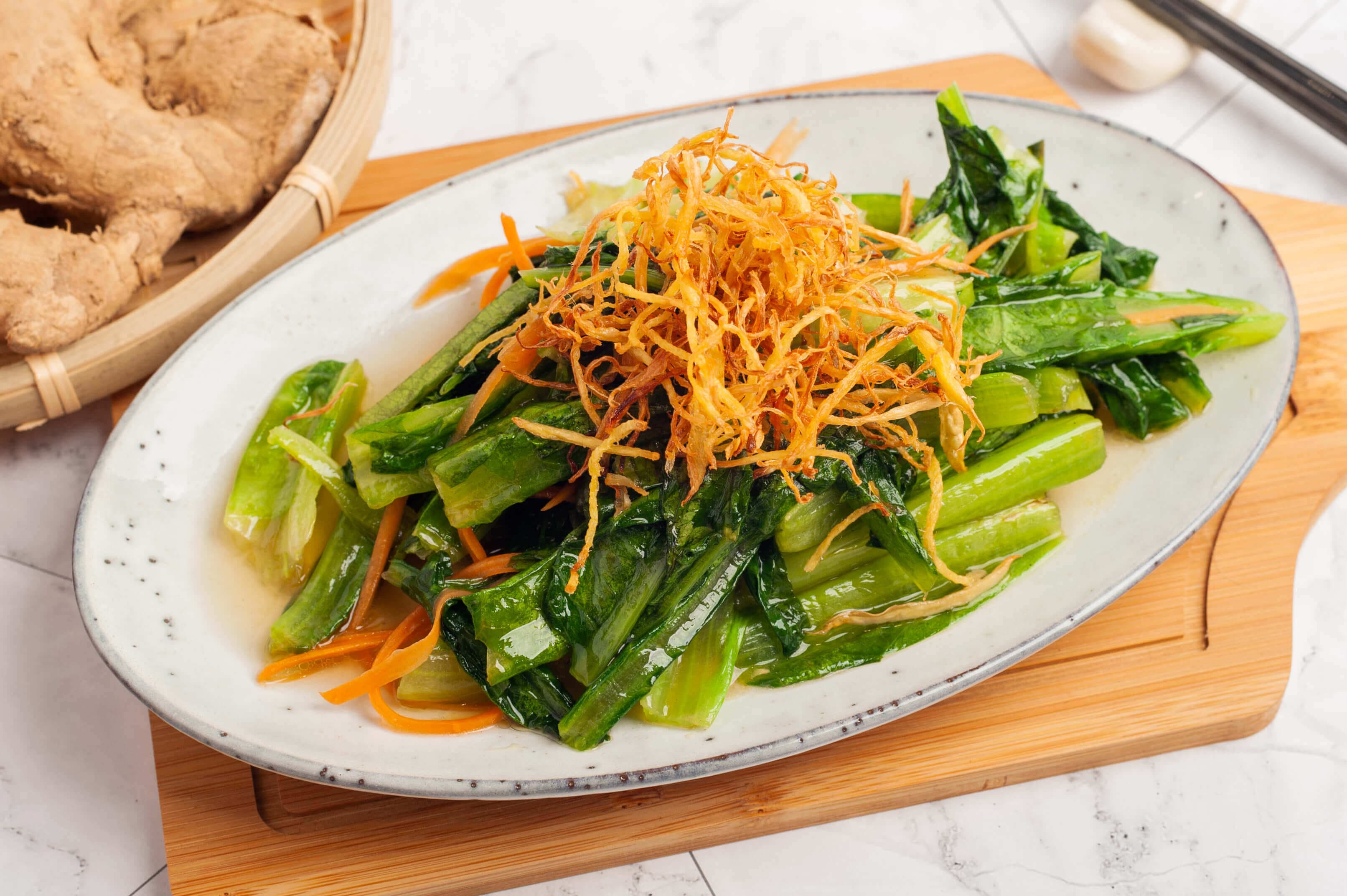 Stir-fried yau mak
